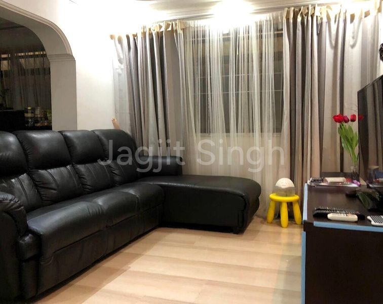 4 Room (4A) HDB for Rent in  133 Rivervale Street - Image 9